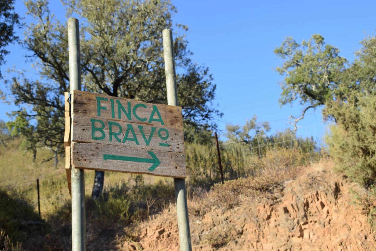 Finca Bravo Cortegana Ngoại thất bức ảnh